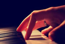 从伤病低谷到世界前三，大器晚成佩古拉的惊人逆袭.